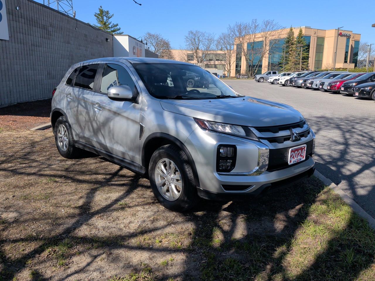 2024 Mitsubishi RVR SE Photo
