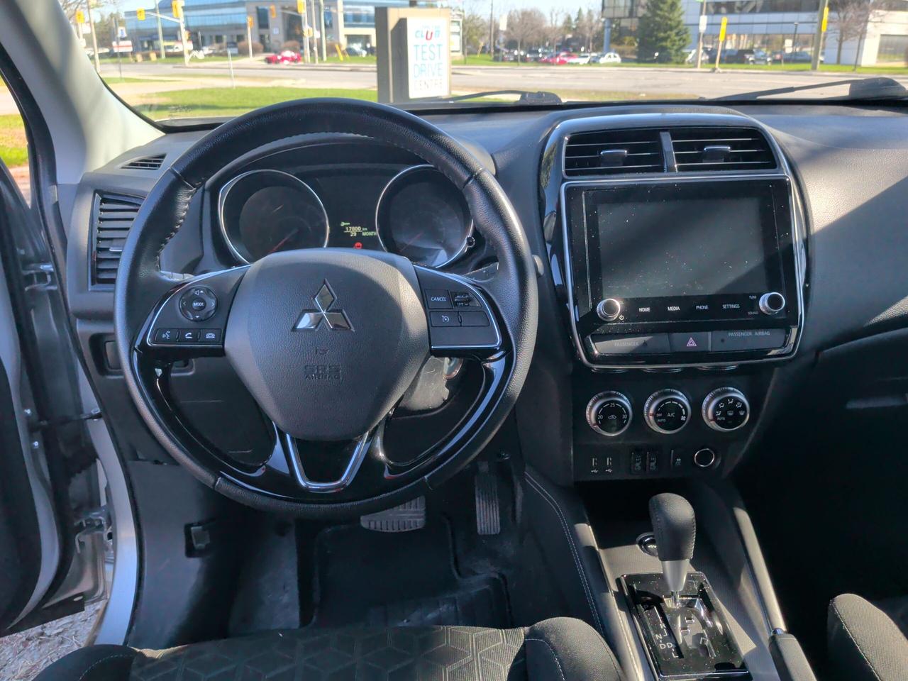 2024 Mitsubishi RVR SE Photo