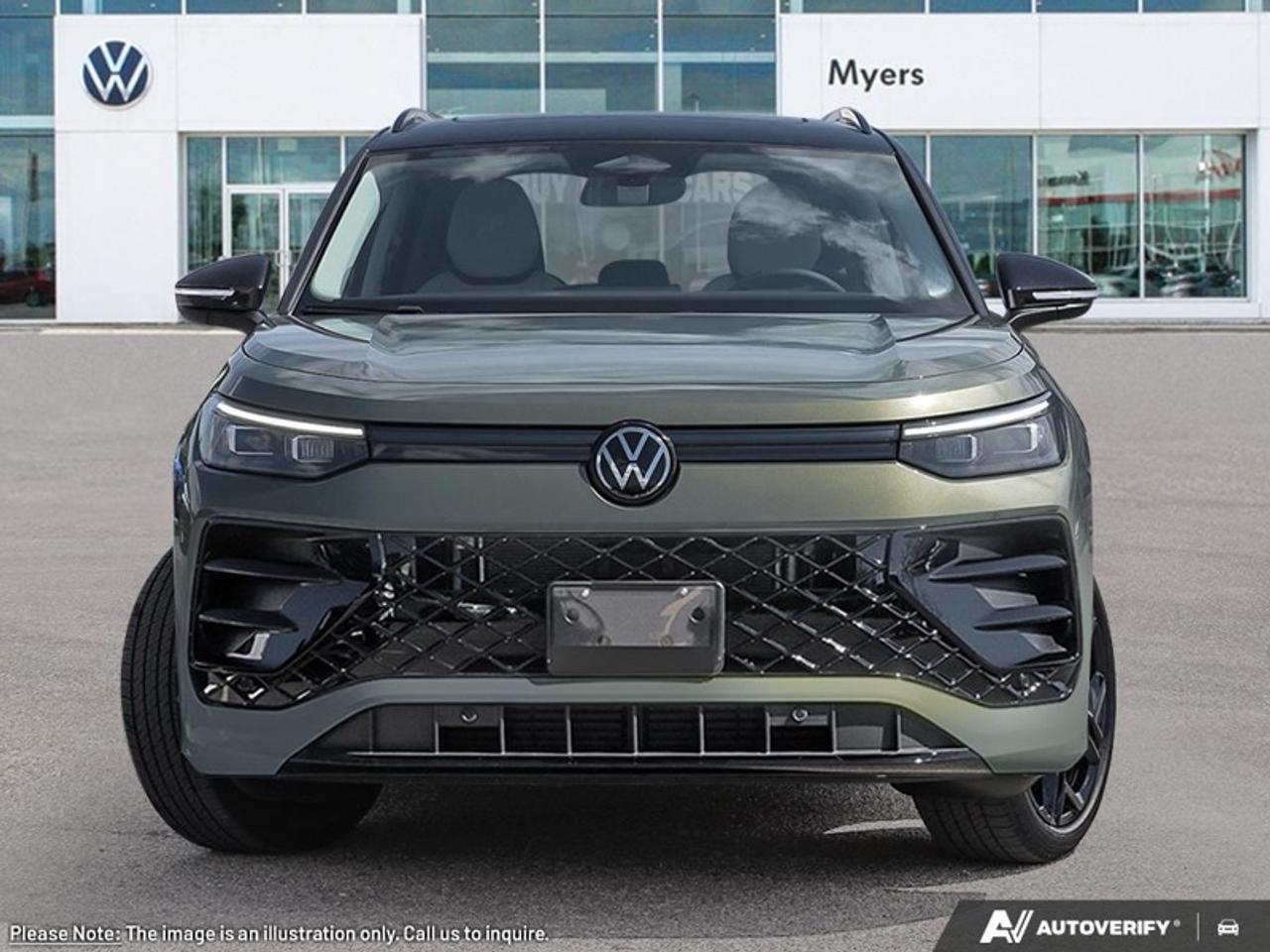 2026 Volkswagen Tiguan Comfortline R-Line Black Edition Photo