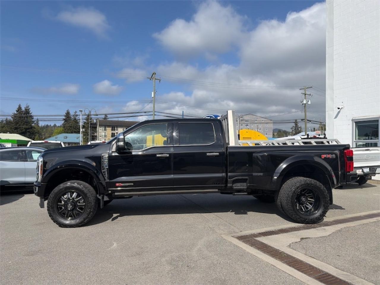2024 Ford F-450 SUPER DUTY Platinum  - Leather Seats Photo1