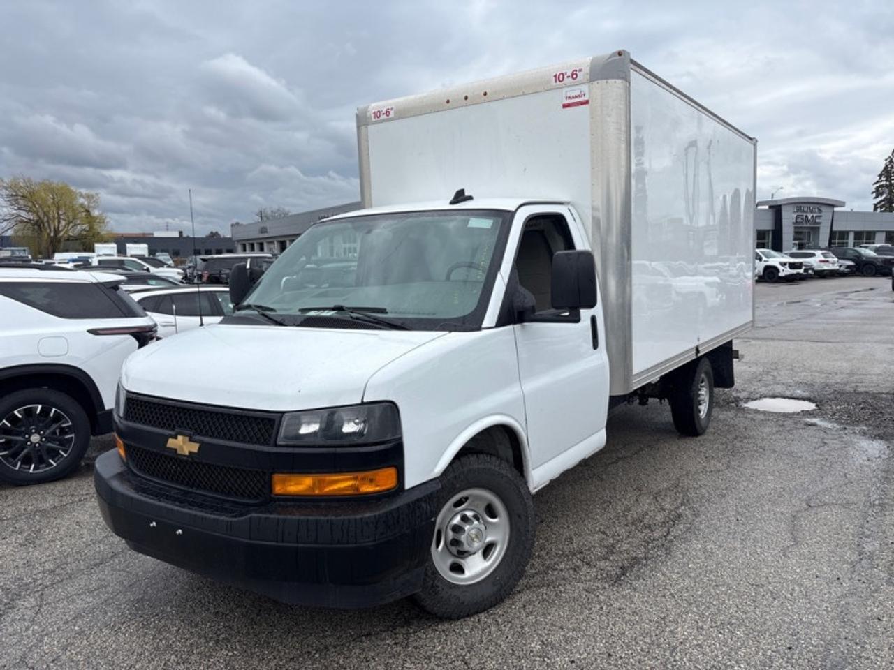 2024 Chevrolet Express Commercial Cutaway 14 FT TRANSIT BOX CUBE VAN Photo