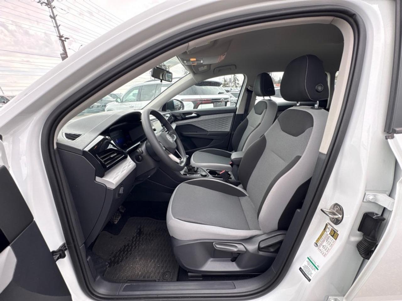 2022 Volkswagen Taos Trendline  - Heated Seats Photo