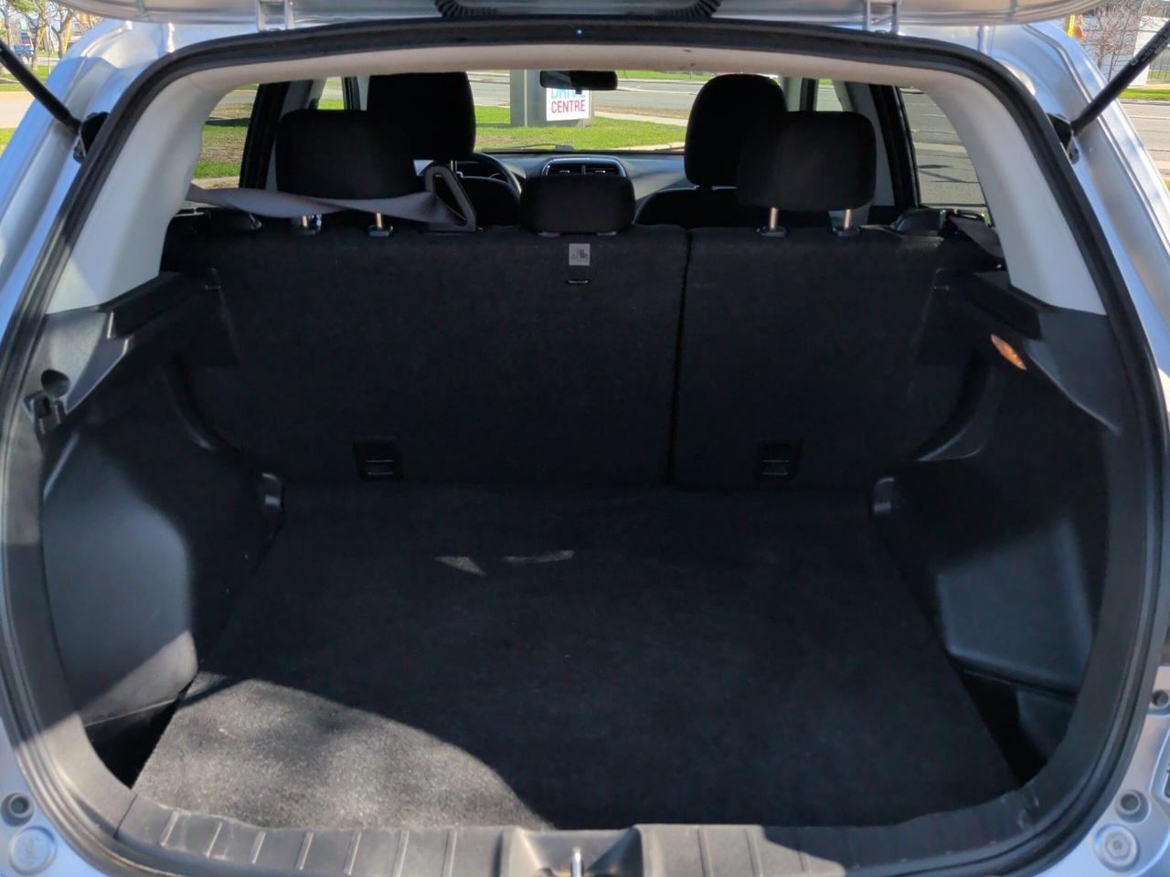 2024 Mitsubishi RVR SE