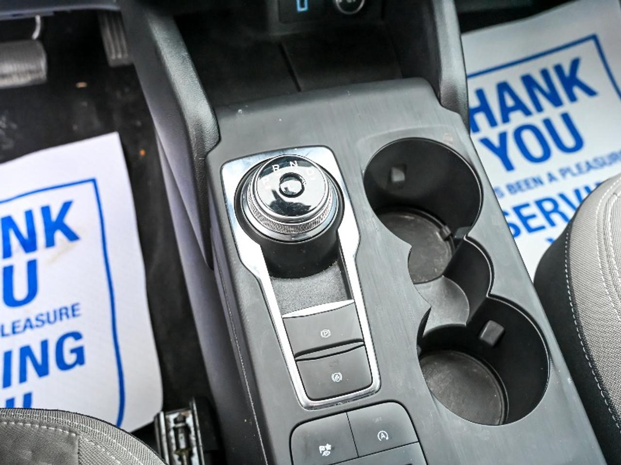 2020 Ford Escape SE Photo