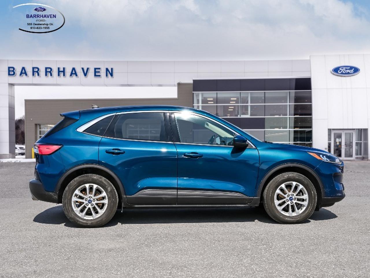 2020 Ford Escape SE Photo