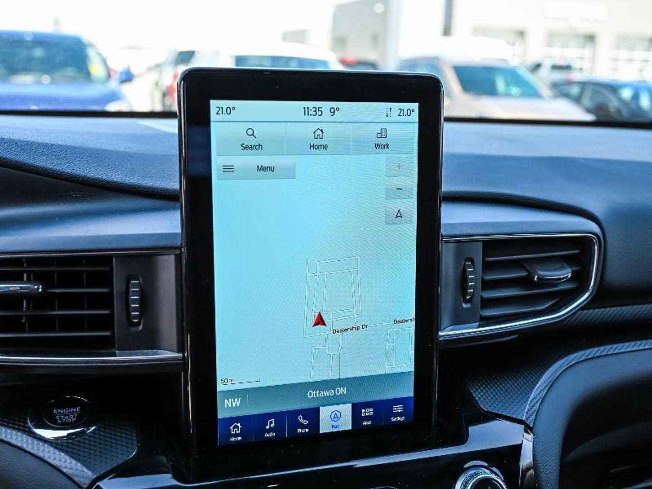 2023 Ford Explorer ST Photo