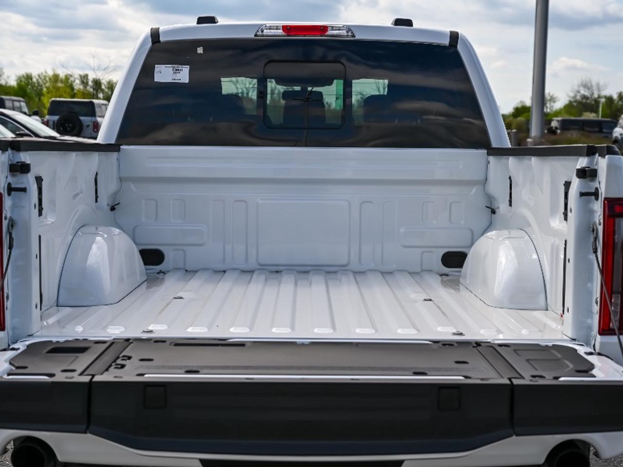 2026 Ford F-150 Lariat Photo