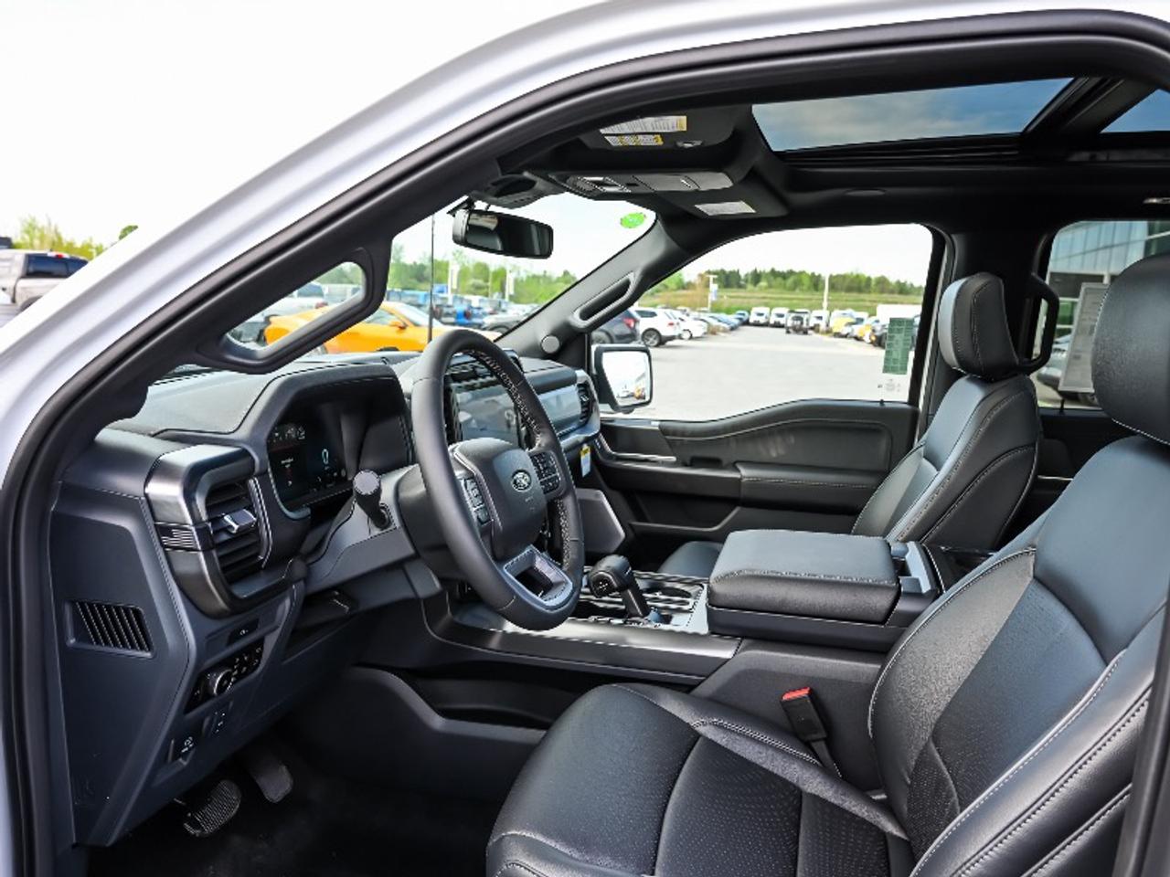 2026 Ford F-150 Lariat Photo