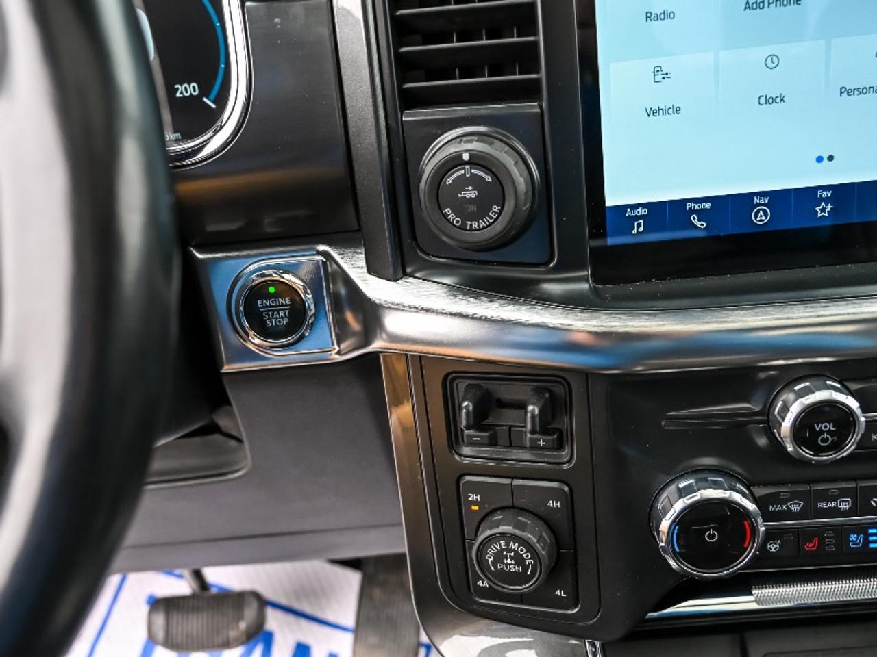 2022 Ford F-150 Lariat Photo