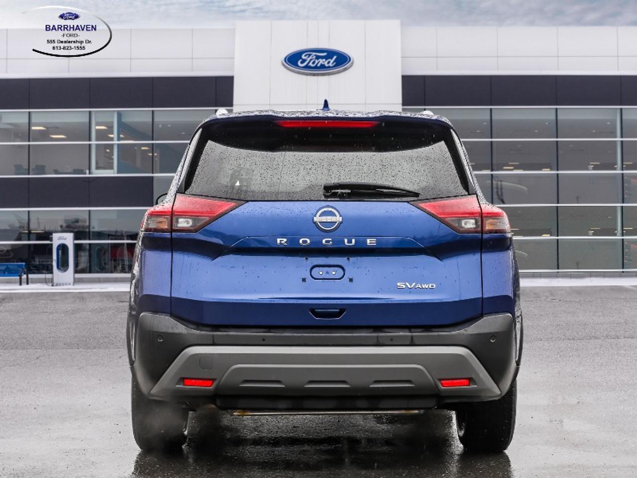 2023 Nissan Rogue SV MOONROOF Photo4