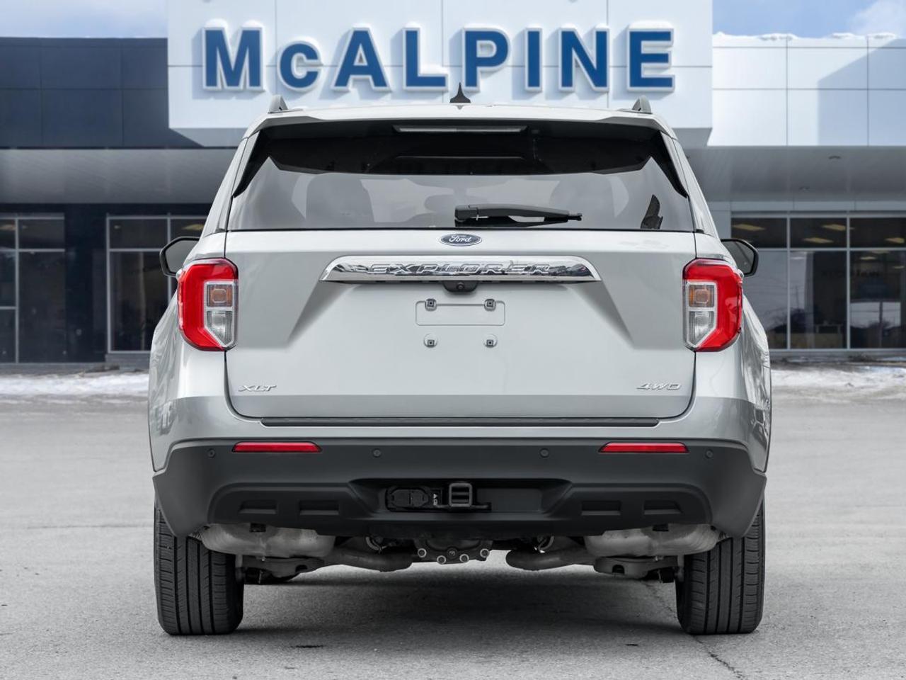 2023 Ford Explorer XLT Photo