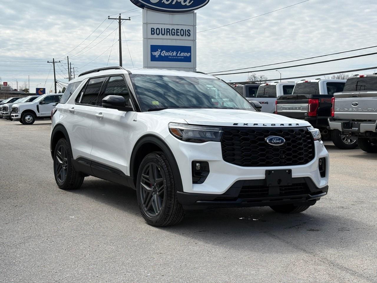 2026 Ford Explorer ST-Line 4WD Photo
