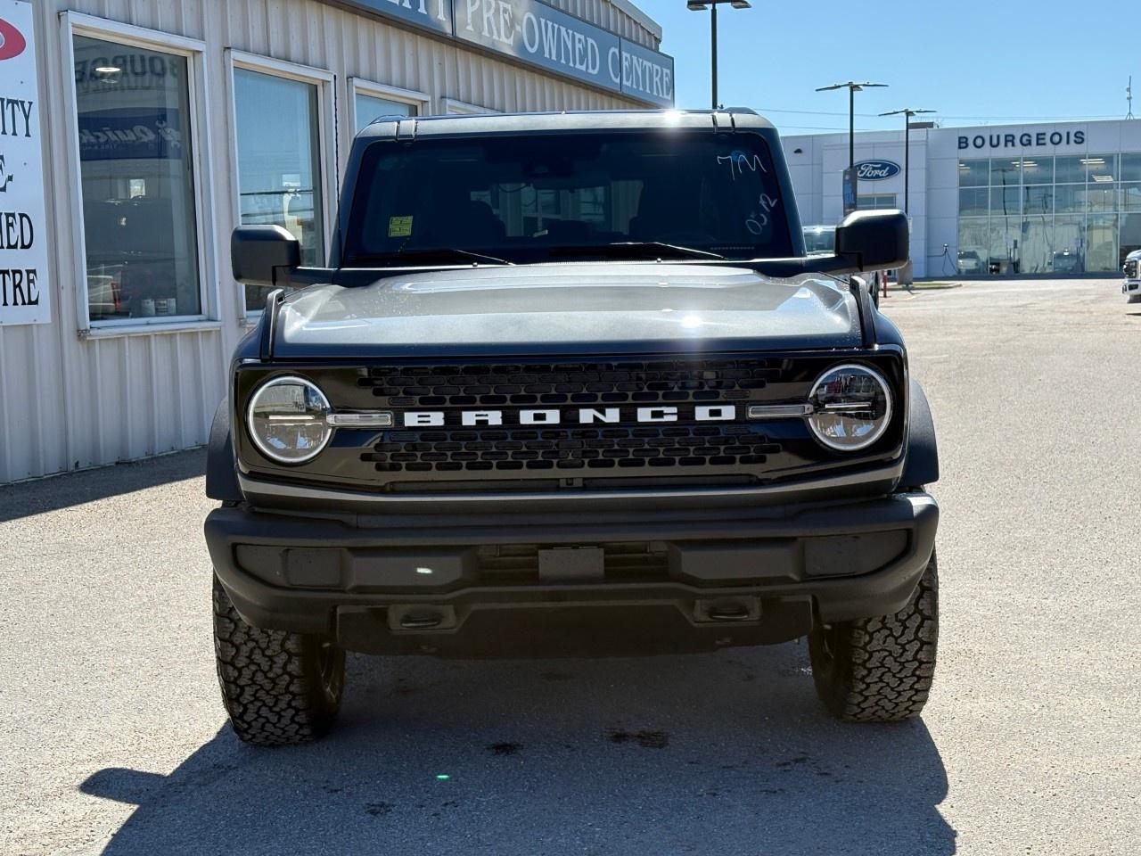 2026 Ford Bronco Big Bend 4 Door 4x4 Photo2