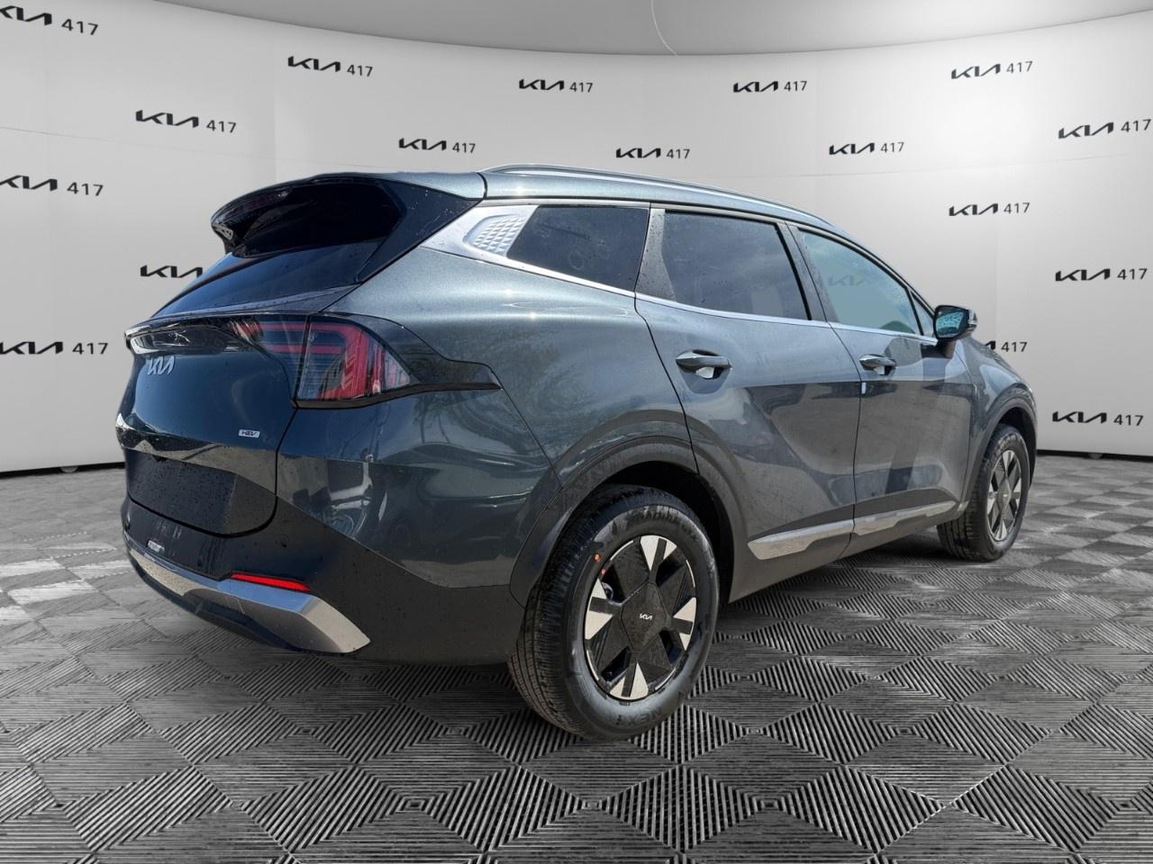 2026 Kia Sportage Hybrid EX AWD Photo4