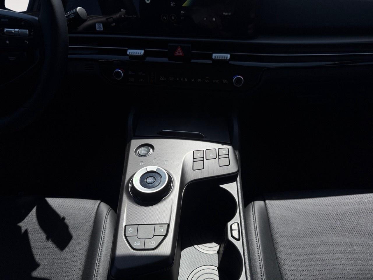2026 Kia Sportage Hybrid EX AWD Photo
