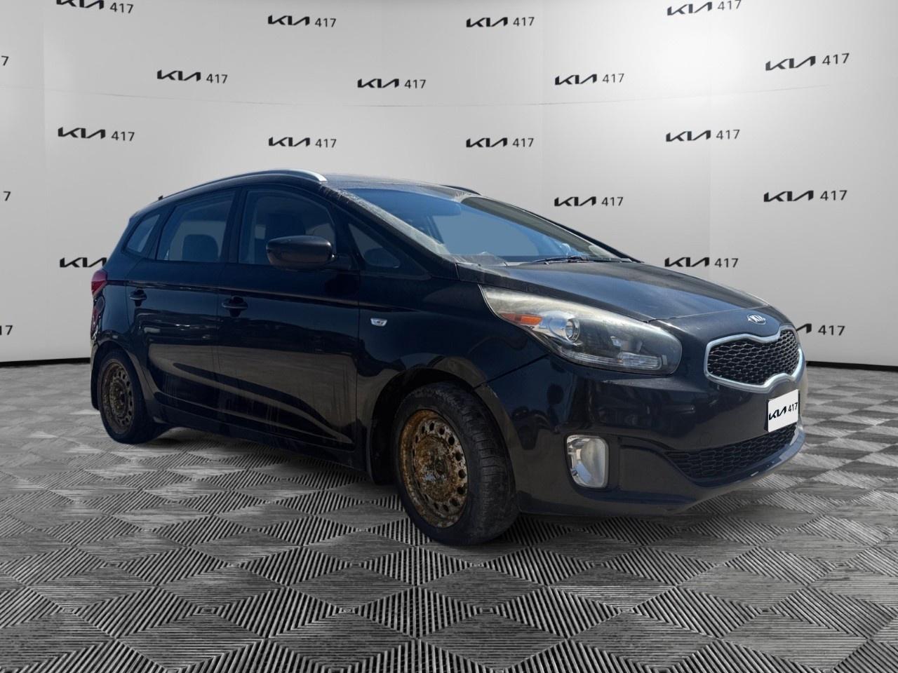 2015 Kia Rondo 4dr Wgn Auto EX Photo