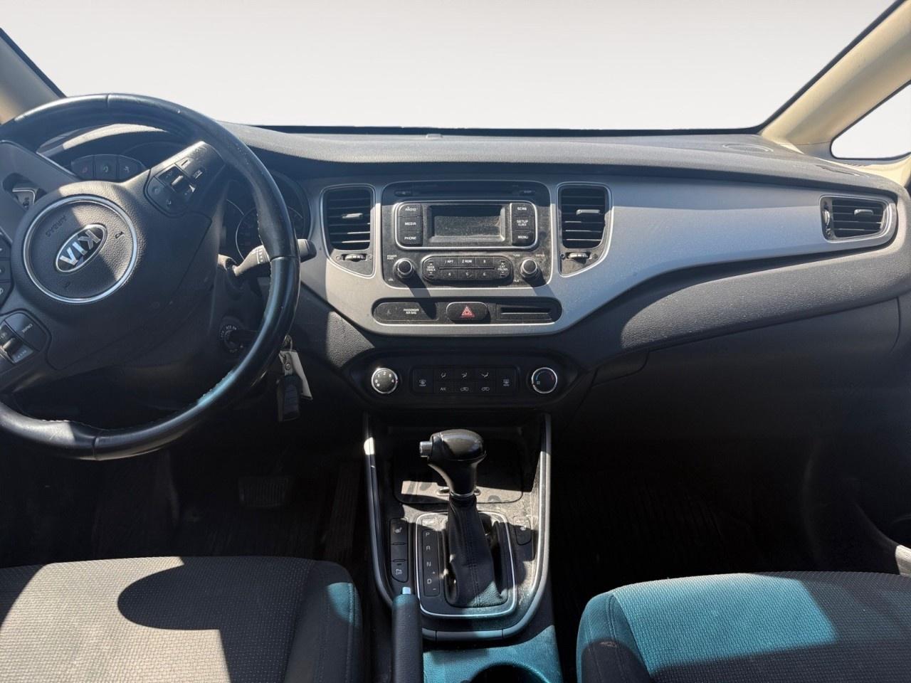 2015 Kia Rondo 4dr Wgn Auto EX Photo