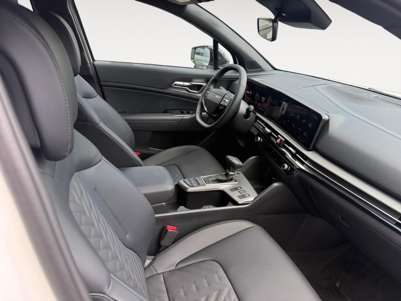2026 Kia Sportage X-line AWD Photo