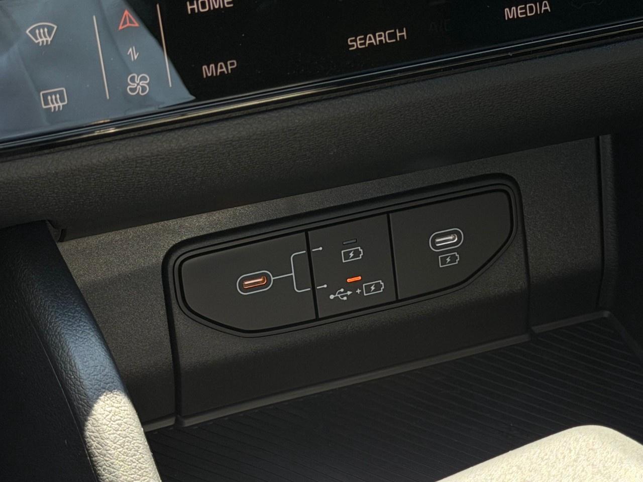2026 Kia Sportage LX AWD Photo