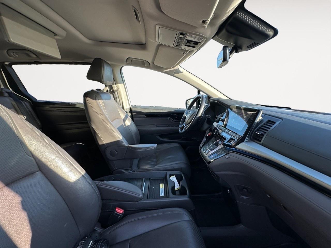 2019 Honda Odyssey Touring Auto Photo