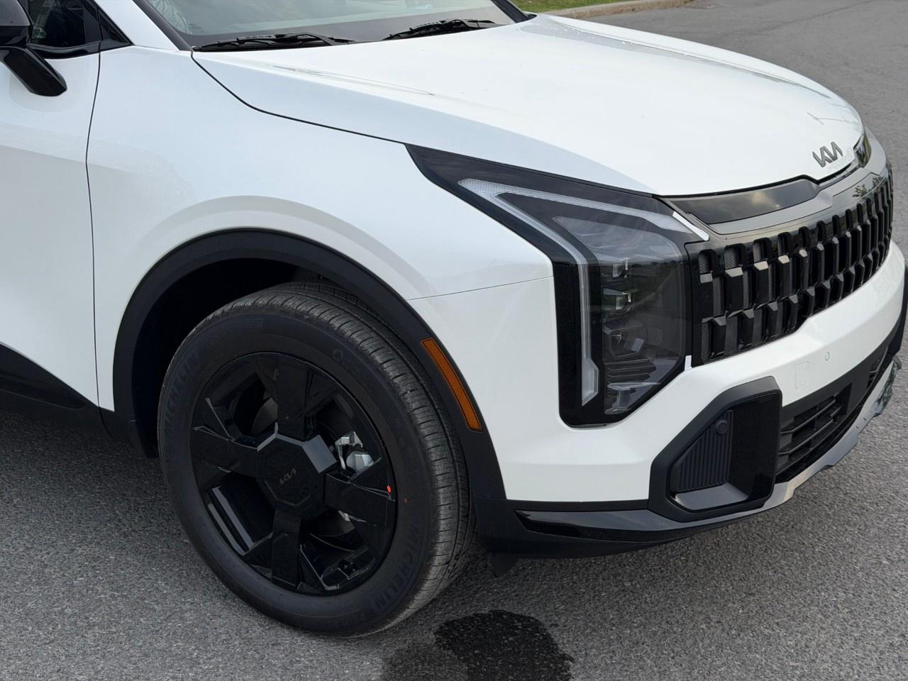 2026 Kia Sportage X-line AWD Photo