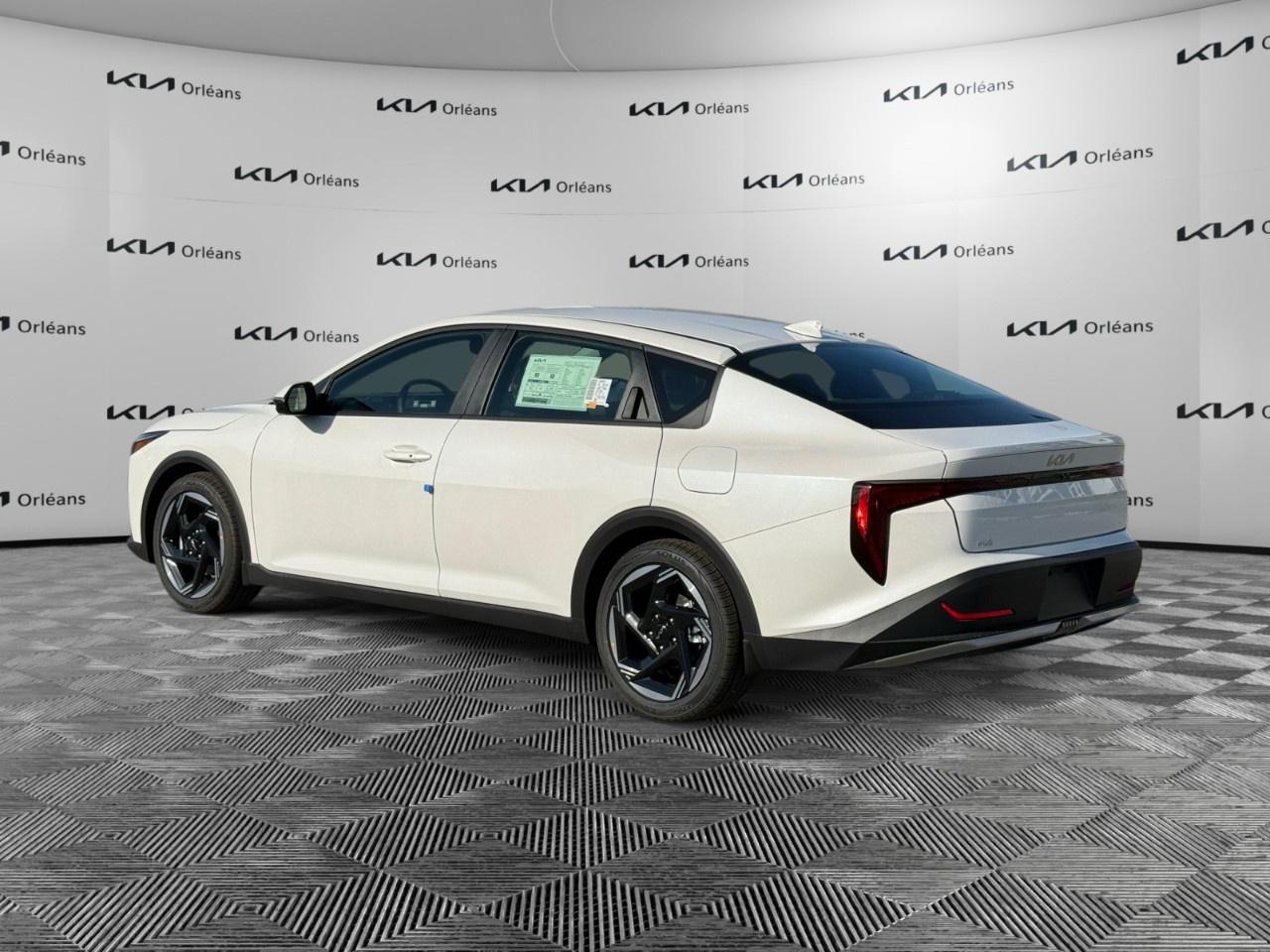 2026 Kia K4 EX FWD Photo