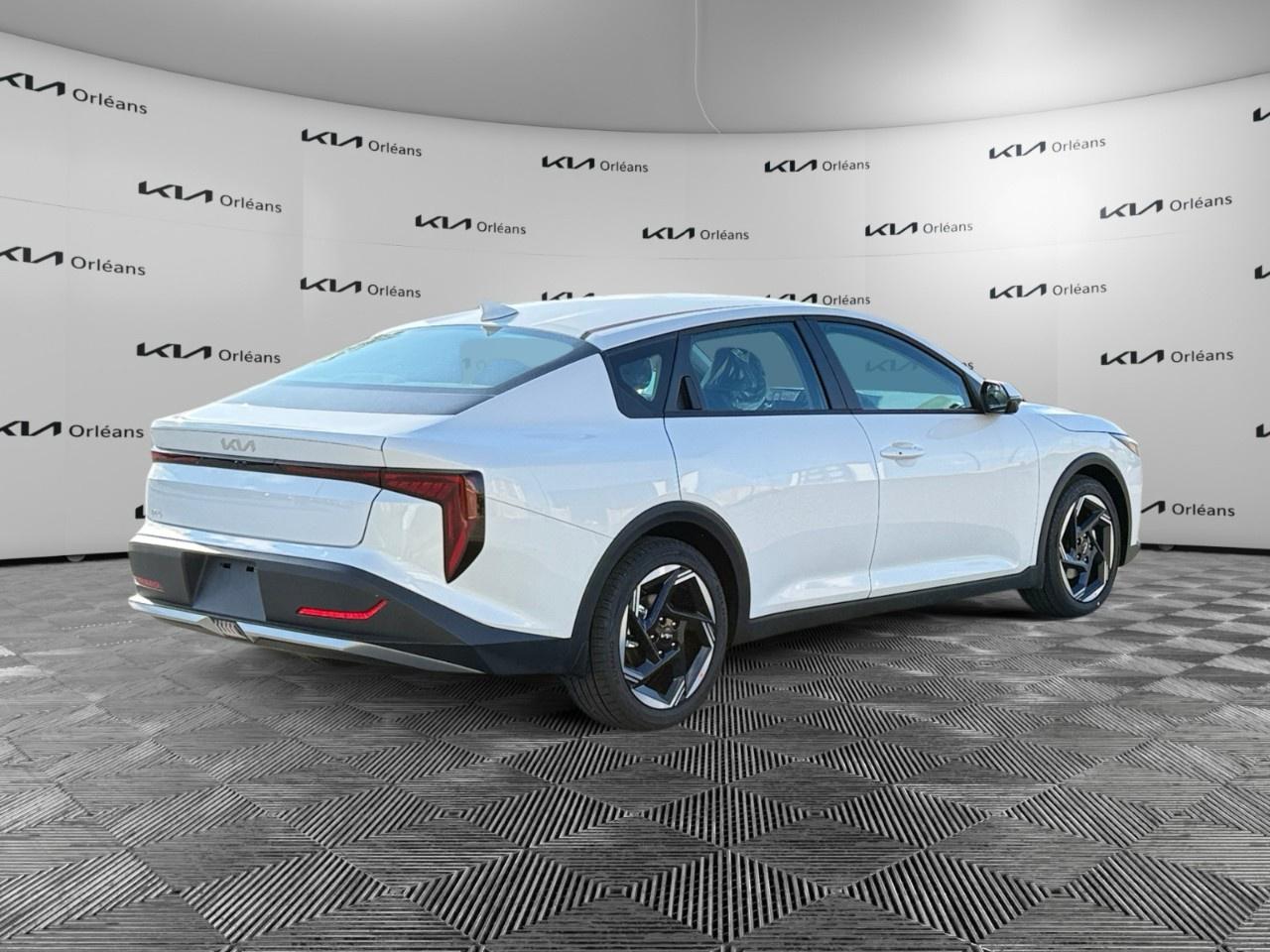 2026 Kia K4 EX FWD Photo