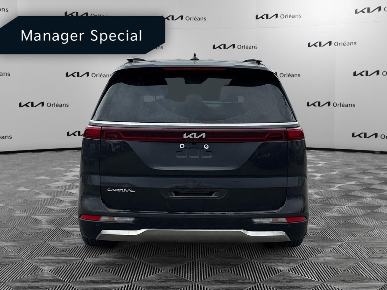 2024 Kia Carnival EX FWD Photo
