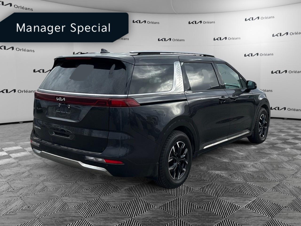 2024 Kia Carnival EX FWD Photo