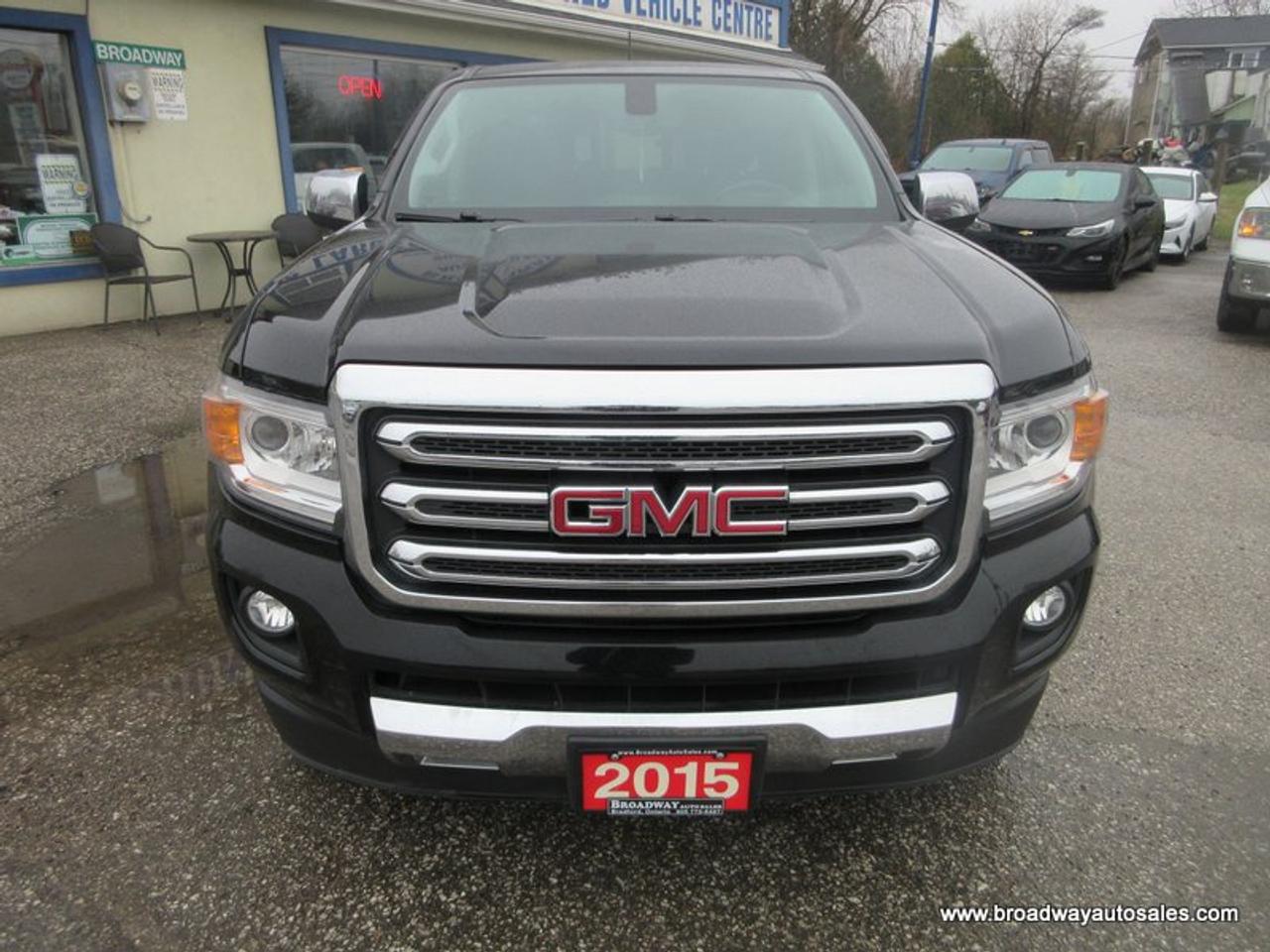 2015 GMC Canyon GREAT KM'S SLT-EDITION 5 PASSENGER 3.6L - V6.. 4X4.. CREW-CAB.. SHORTY.. LEATHER.. HEATED SEATS.. BACK-UP CAMERA.. BLUETOOTH SYSTEM.. Photo4