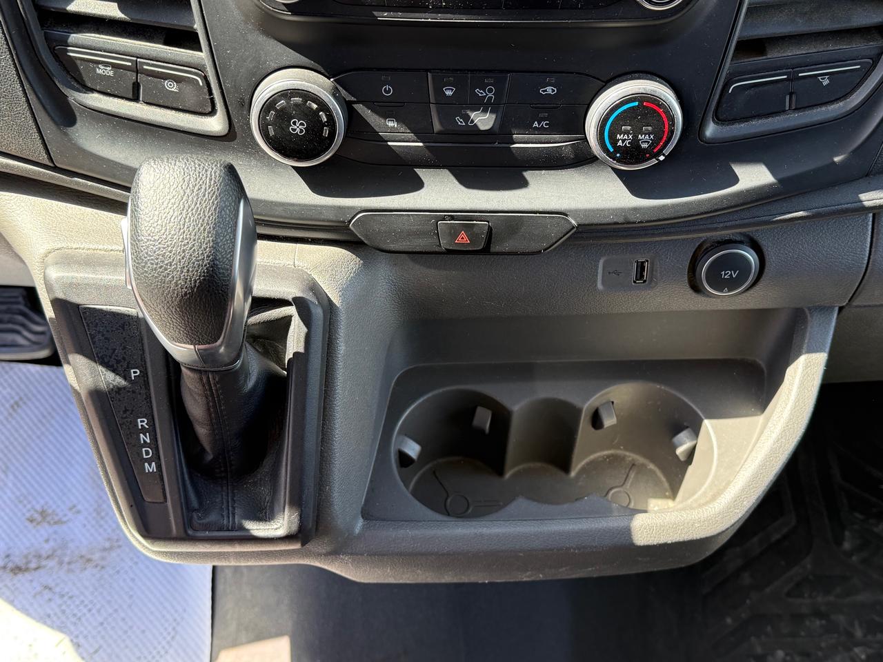 2021 Ford Transit 250  Photo