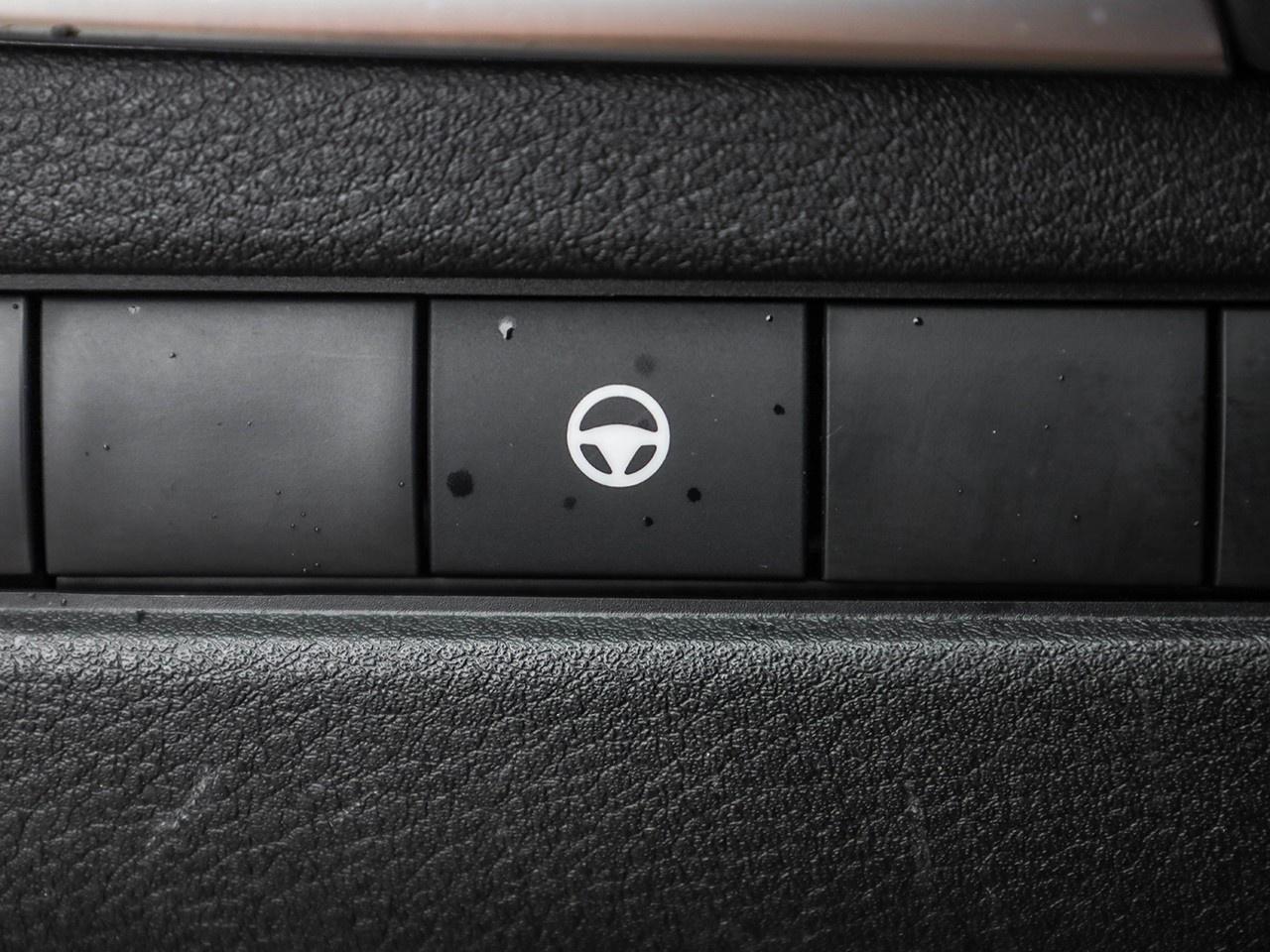 2024 Nissan Rogue SV MOONROOF Photo