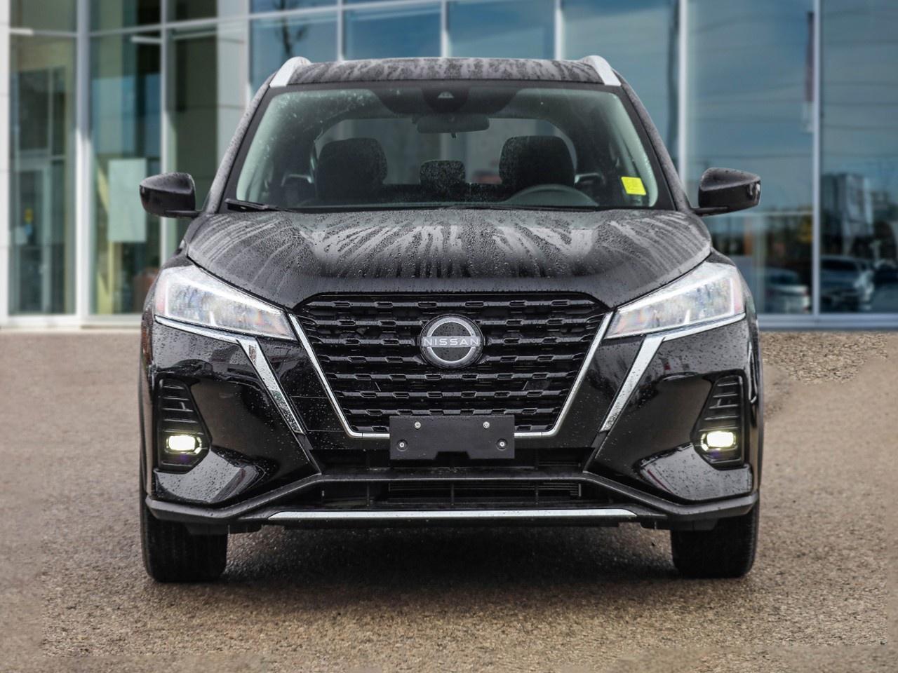 2025 Nissan Kicks Play SV Photo