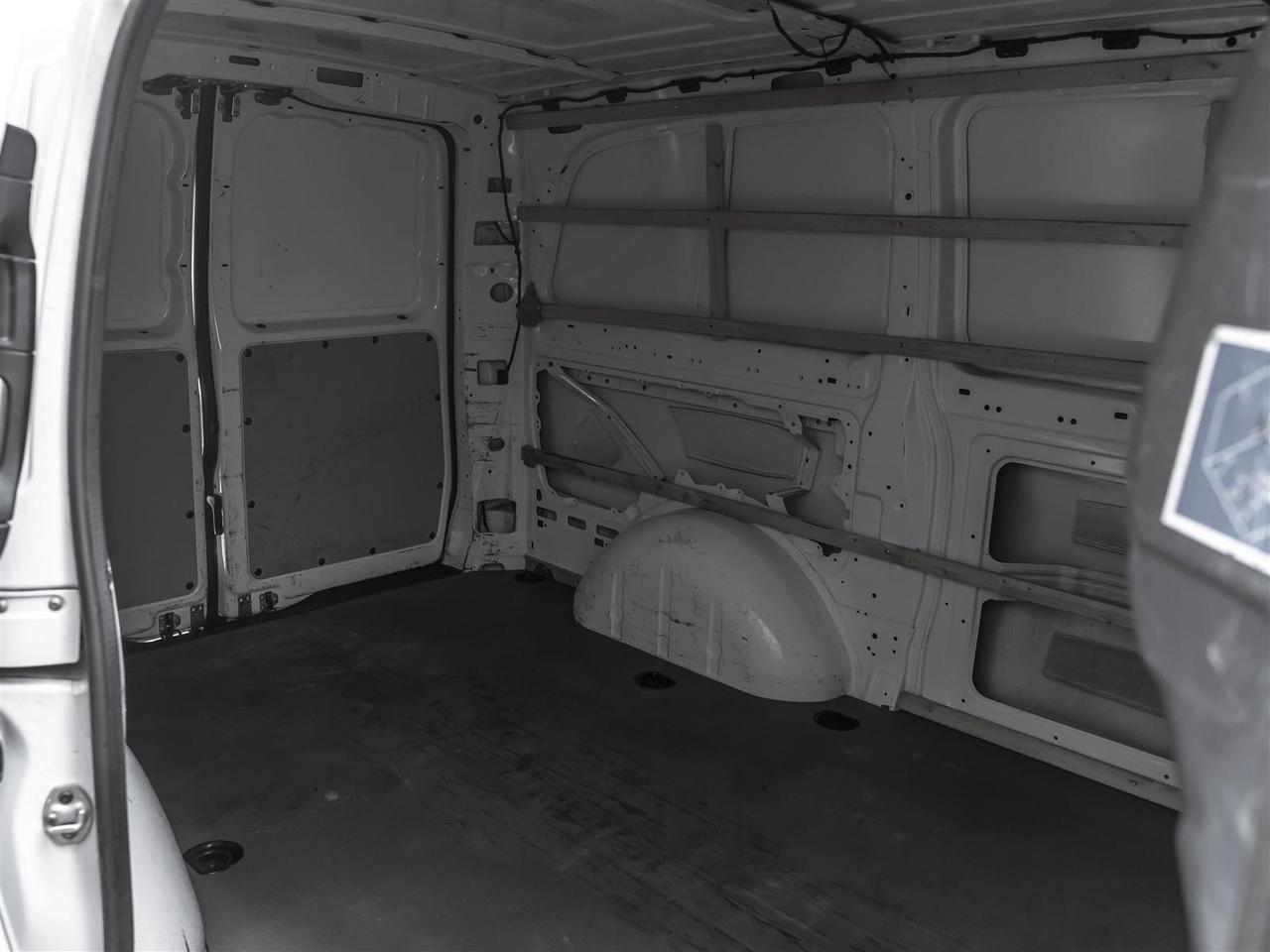 2020 Mercedes-Benz Metris Cargo Van 126inch WB|Cargo Van|One Owner|Ontario Vehicle|Turbocharged Photo