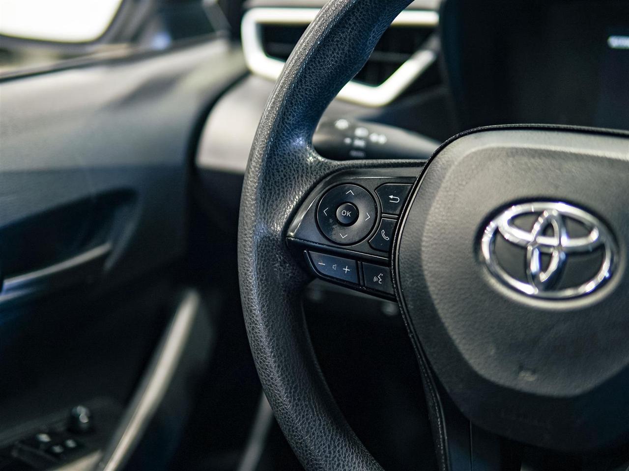 2022 Toyota Corolla LE HYBRID | NO ACCIDENTS | TOYOTA SERVICED Photo