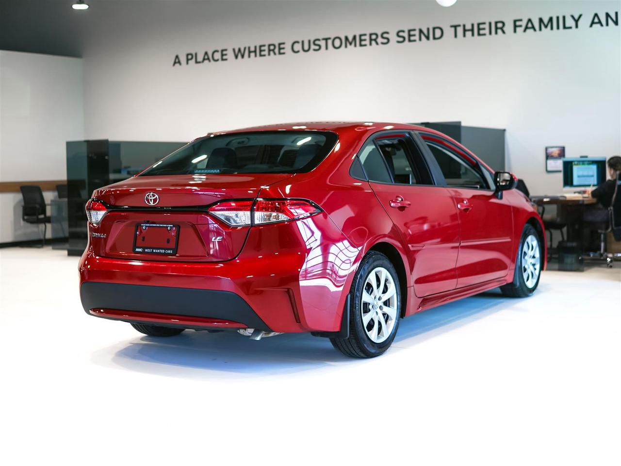 2021 Toyota Corolla LE | NO ACCIDENTS | ONE OWNER | TOYOTA SERVICED Photo