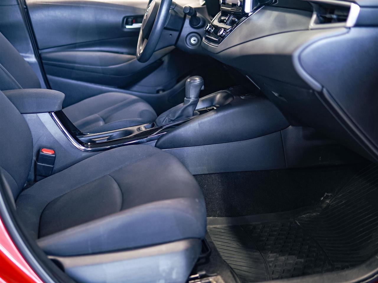 2021 Toyota Corolla LE | NO ACCIDENTS | ONE OWNER | TOYOTA SERVICED Photo