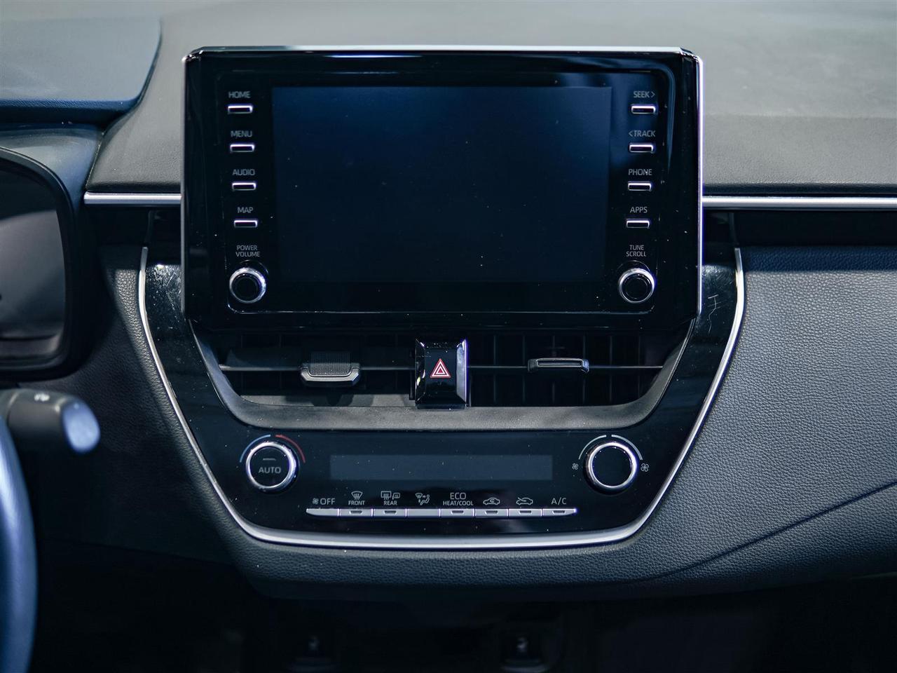 2021 Toyota Corolla LE | NO ACCIDENTS | ONE OWNER | TOYOTA SERVICED Photo