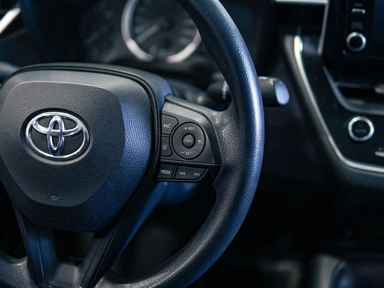 2021 Toyota Corolla LE | NO ACCIDENTS | ONE OWNER | TOYOTA SERVICED Photo