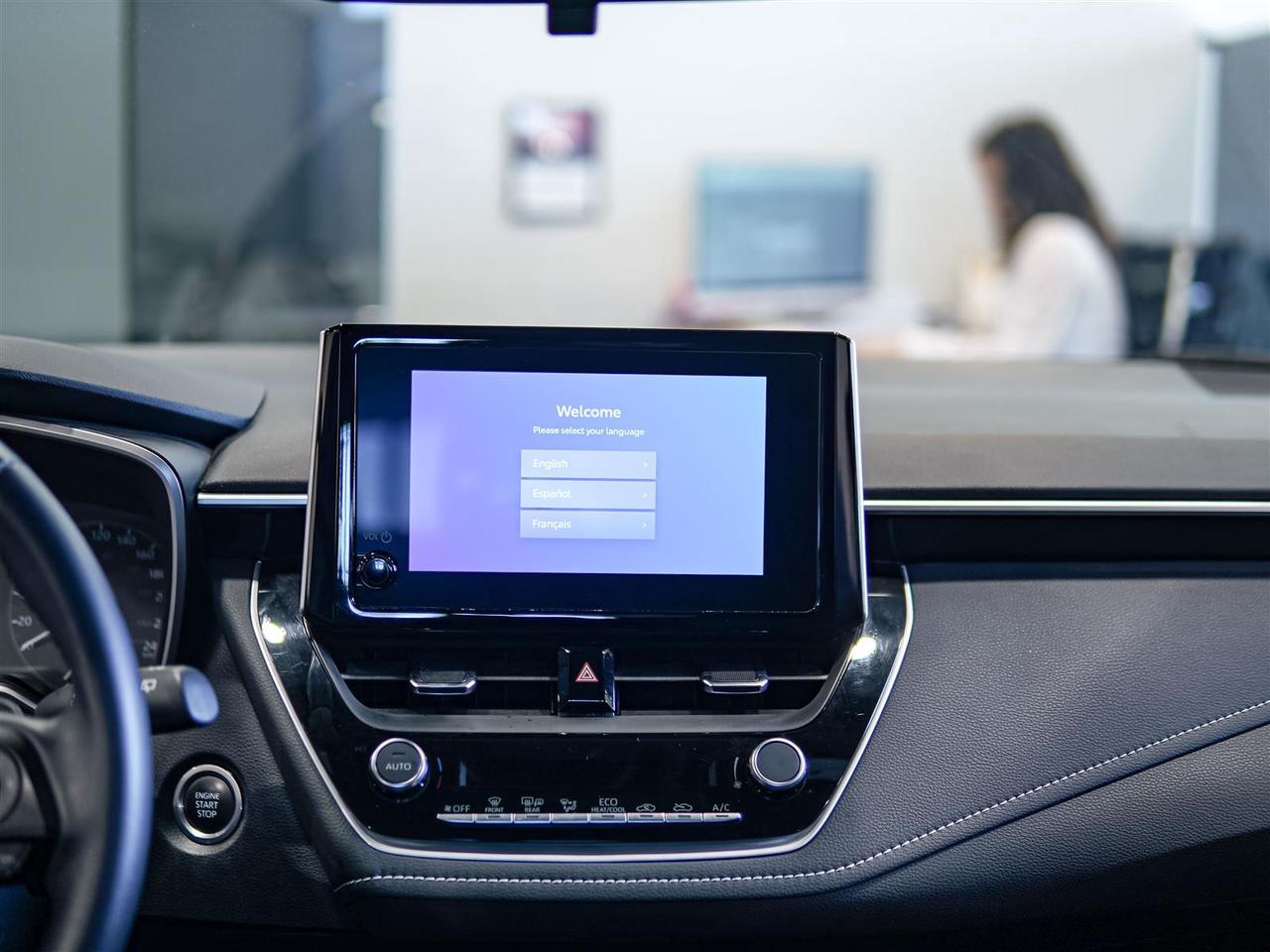 2023 Toyota Corolla SE | ONE OWNER | NO ACCIDENTS | ALLOYS Photo