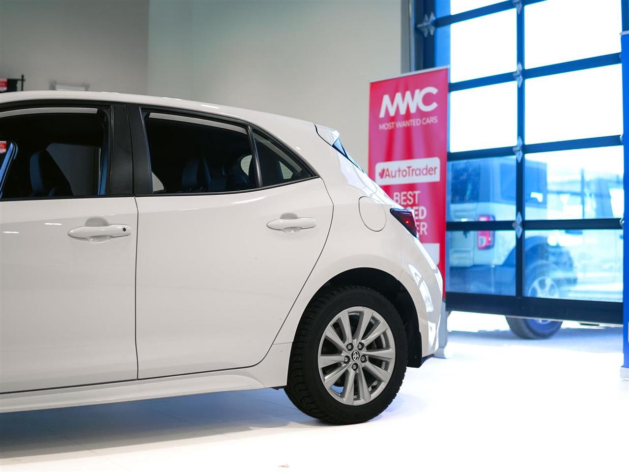 2023 Toyota Corolla SE | ONE OWNER | NO ACCIDENTS | ALLOYS Photo