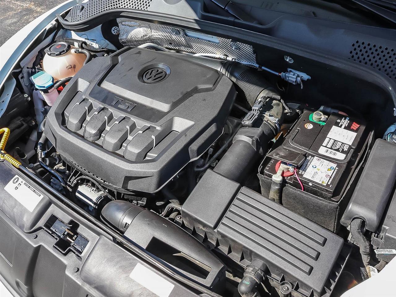 2018 Volkswagen Beetle Coast Photo