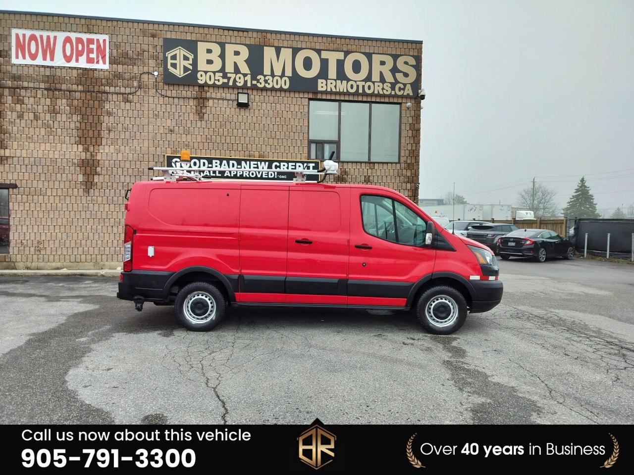 2019 Ford Transit T-250 Van | No Accidents Reported  | Roof Rack Photo