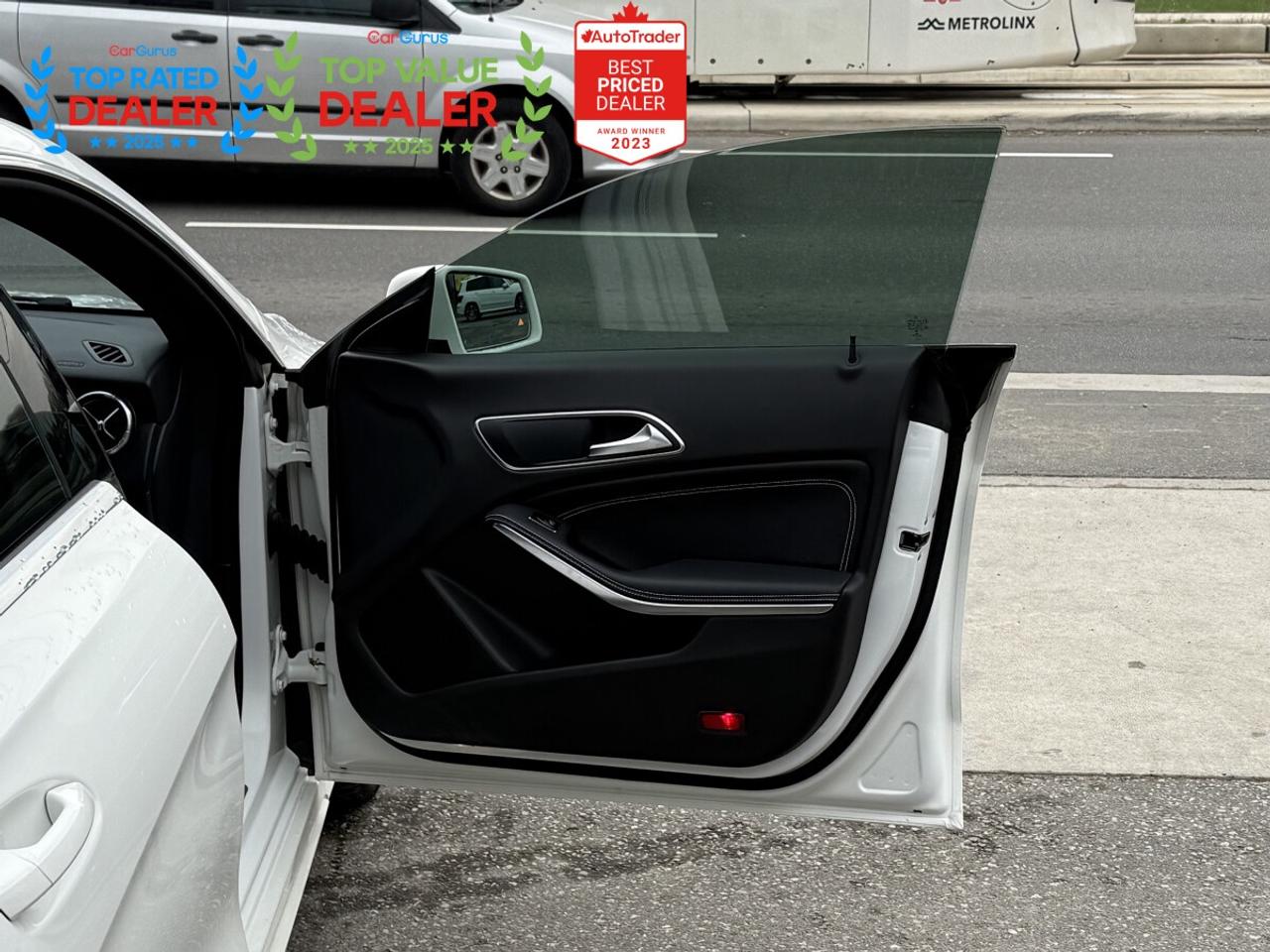 2018 Mercedes-Benz CLA-Class //AMG PKG | ONE OWNER | PANO | NAVI Photo