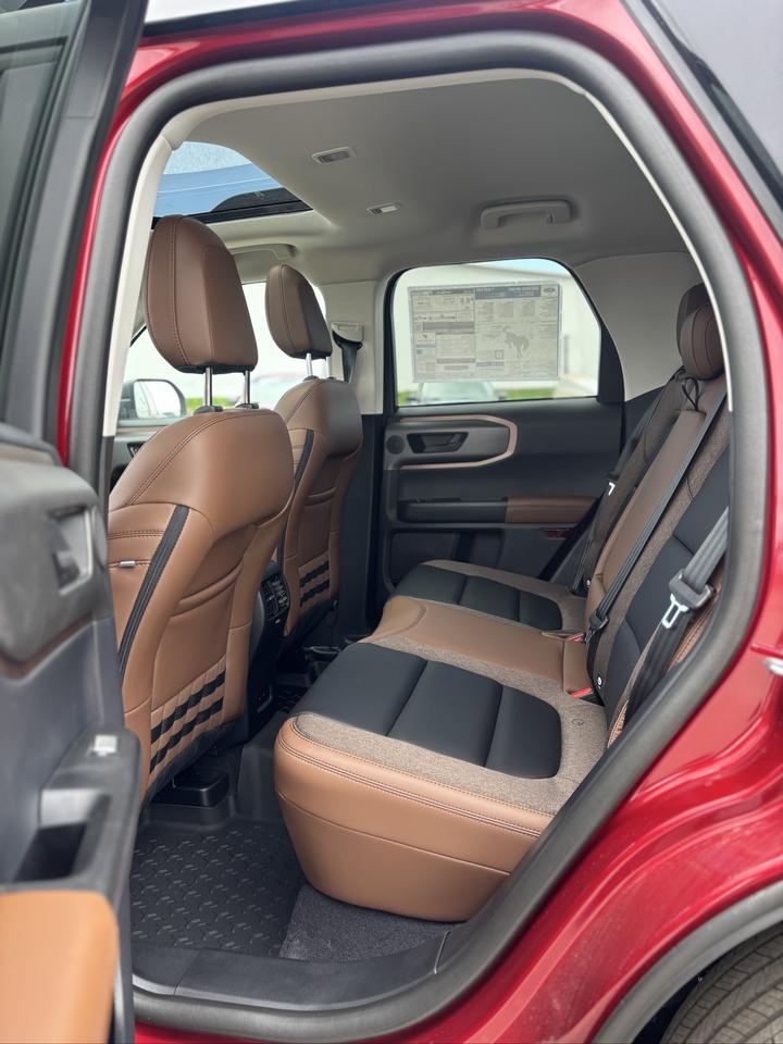 2026 Ford Bronco Sport Outer Banks® Photo4