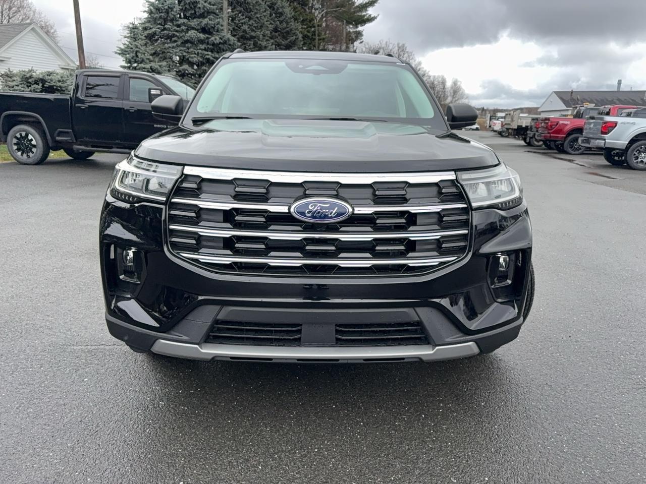 2026 Ford Explorer Active Photo1