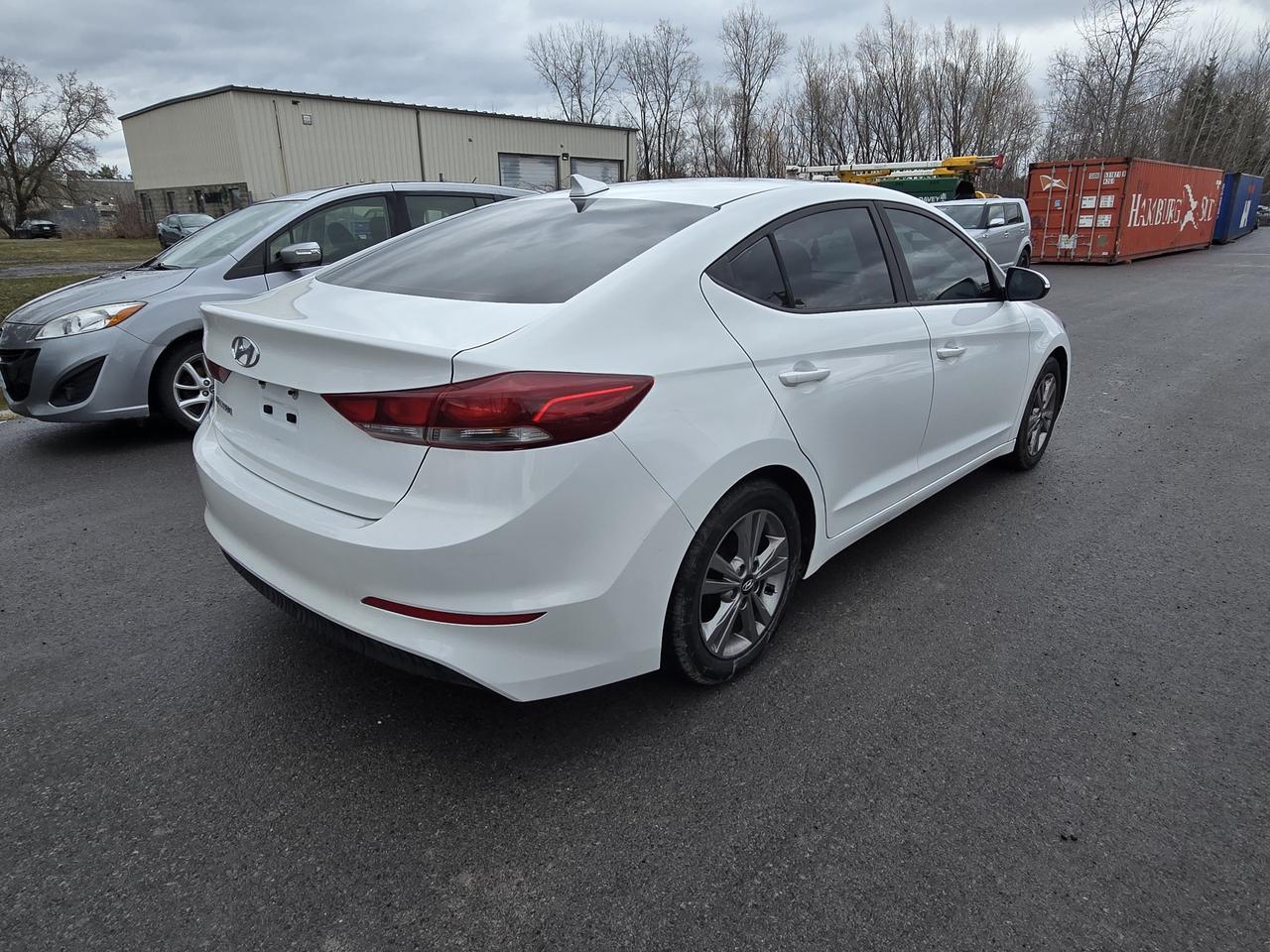 2017 Hyundai Elantra GL Photo
