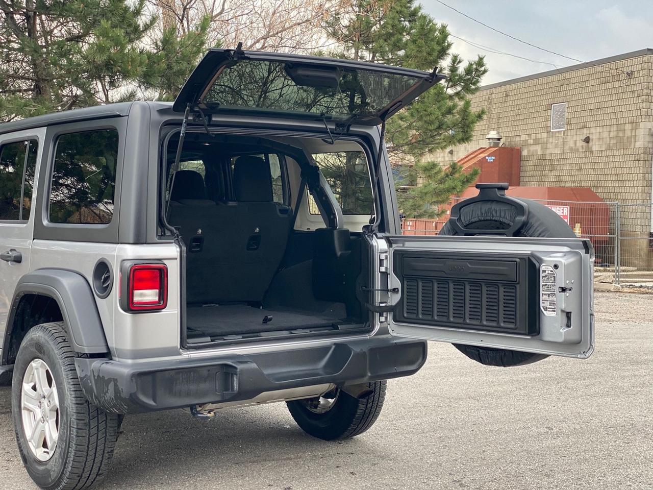 2020 Jeep Wrangler UNLIMITED SPORT Photo