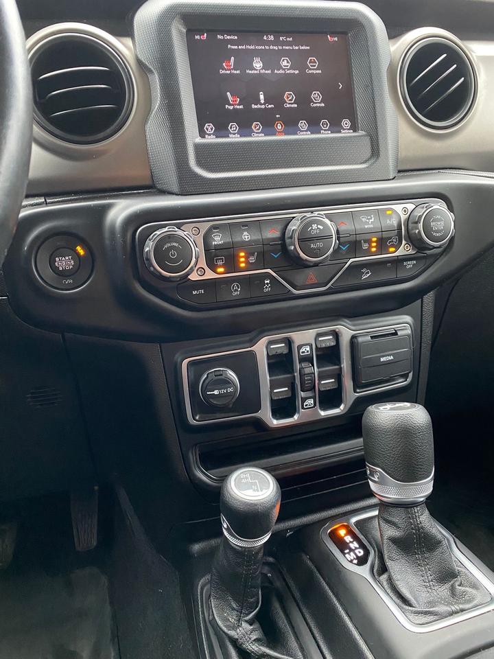 2020 Jeep Wrangler UNLIMITED SPORT Photo
