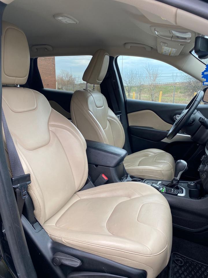 2018 Jeep Cherokee Latitude 4X4 | NO ACCIDENT Photo